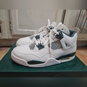 Nike Air Jordan 4 Retro white oxidized green white men's 9.5 sneakers worn once